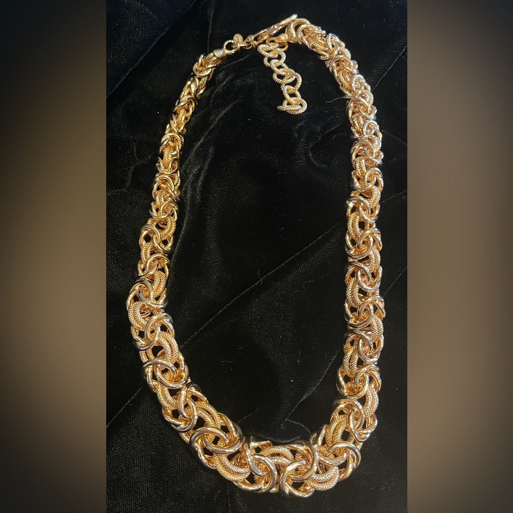 Vintage Bronzallure Italy 18K rose gold plated graduated chain necklace 18”